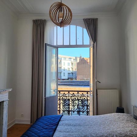 Brussels Bed & Blockchain Private Rooms With Shared Bathroom Etterbeek Extérieur photo
