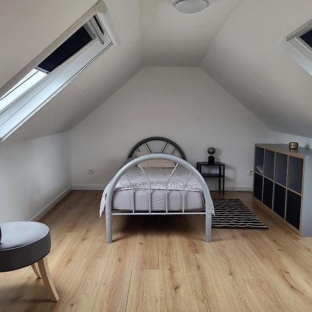 Brussels Bed & Blockchain Private Rooms With Shared Bathroom Etterbeek Extérieur photo