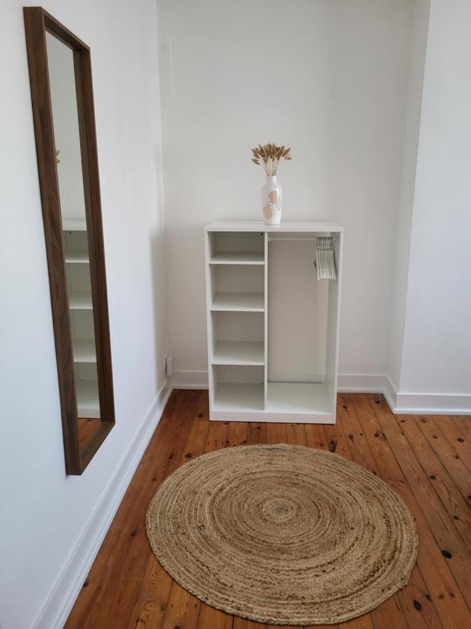 Brussels Bed & Blockchain Private Rooms With Shared Bathroom Etterbeek Extérieur photo